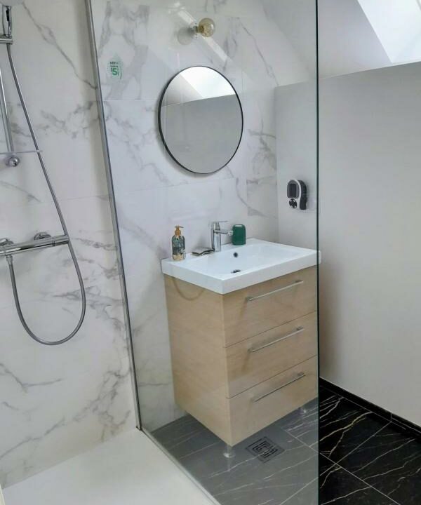 1965EB-08042026-221434-9