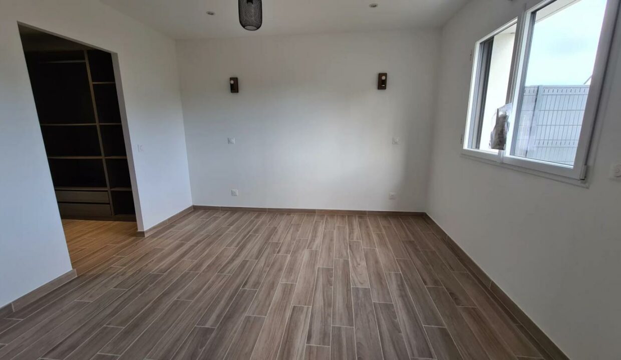 1967PG-11042026-033002-3