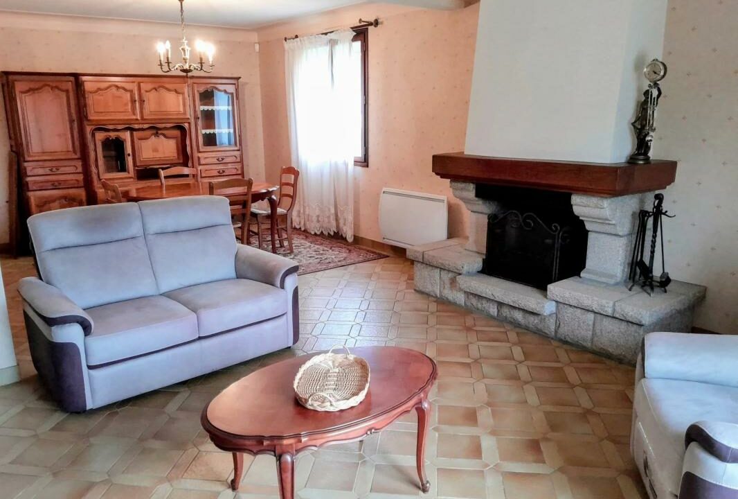 1974EB-31032026-232036-1