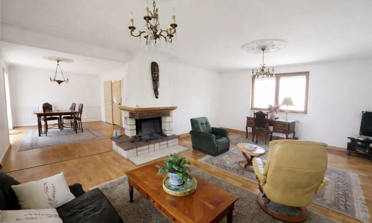 1978-11042026-131554-3