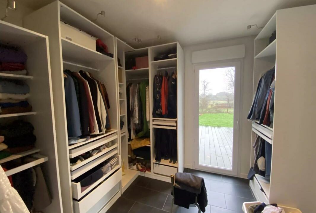 2001IG-03042026-143507-9