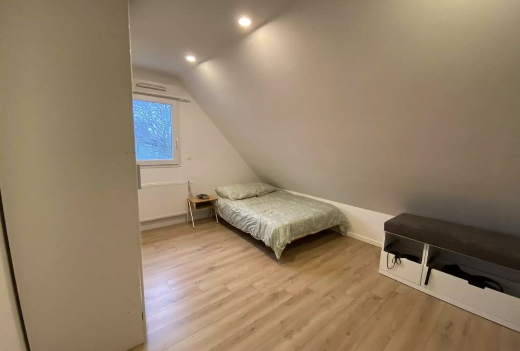 2001IG-21042026-161556-12