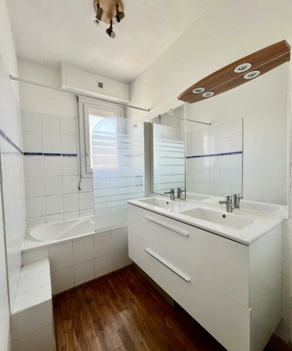 2015-08042026-234014-2