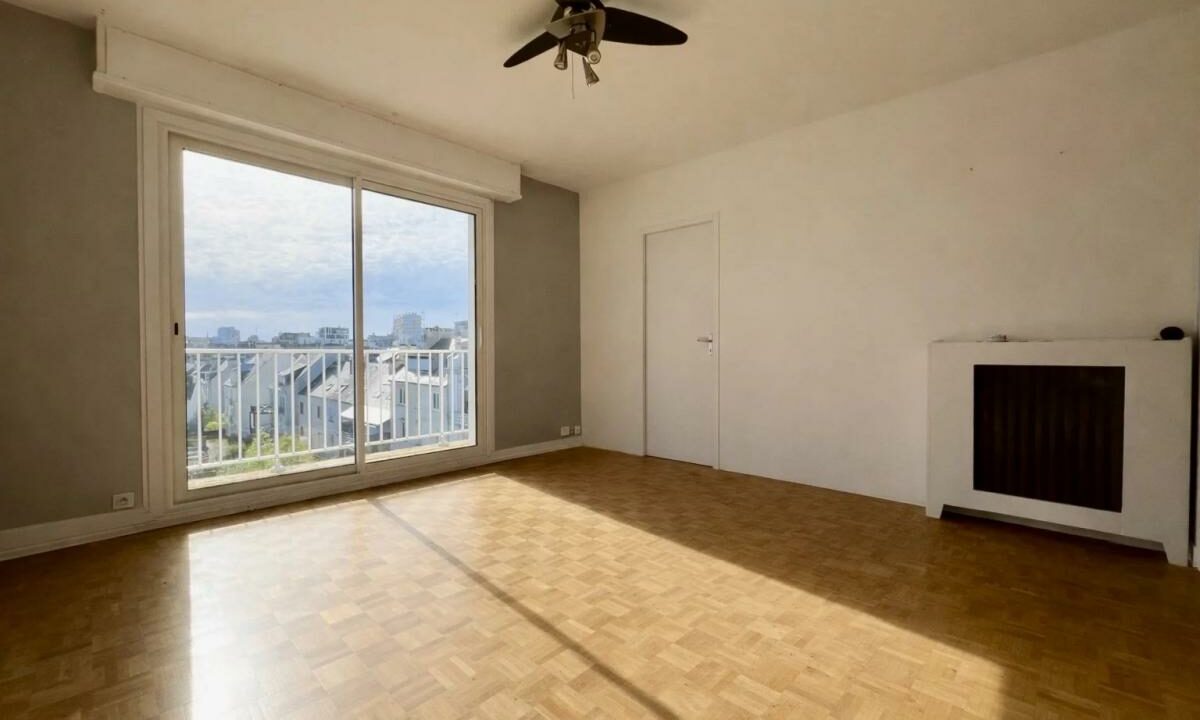 2015EG-20042026-151744-1