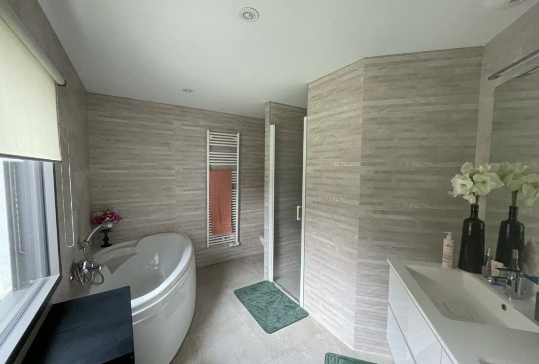 2023-03042026-205745-8