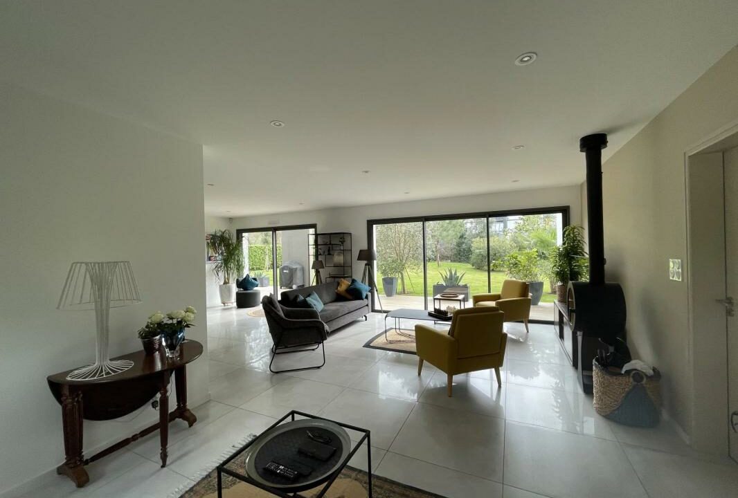 2023-14042026-175240-2