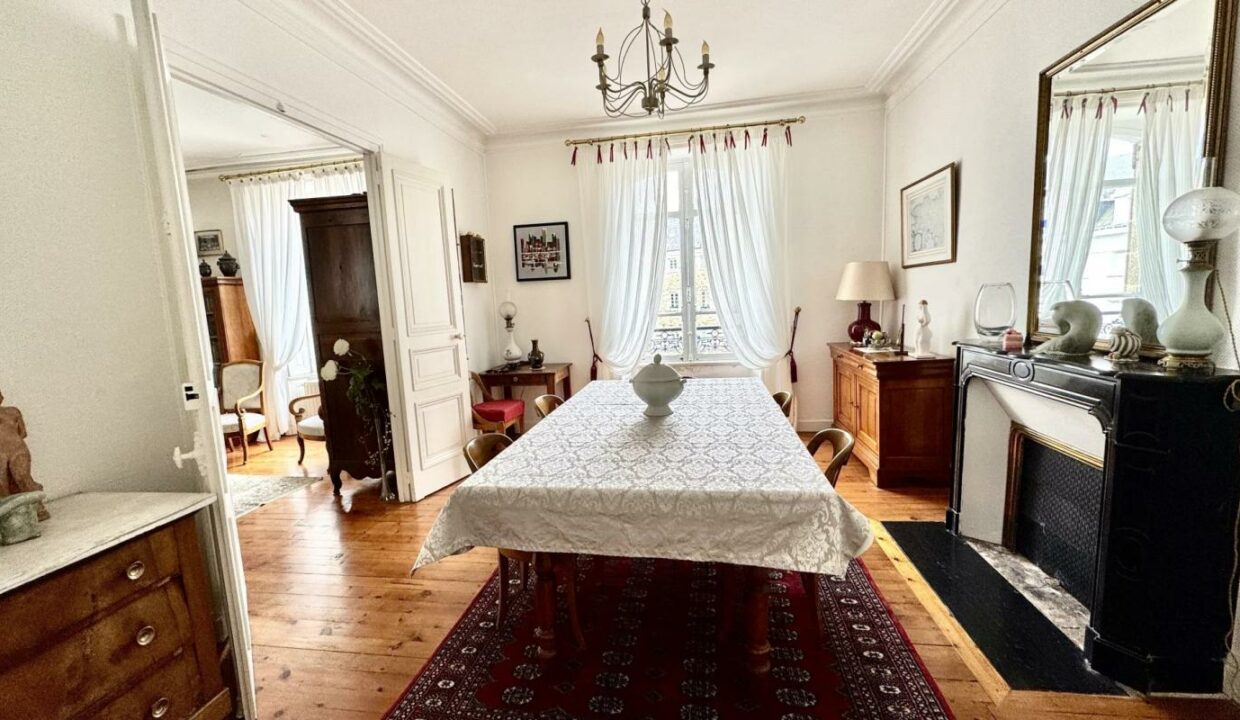 2033EG-10042026-140712-4