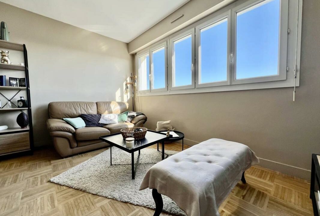 279EG-21042026-124151